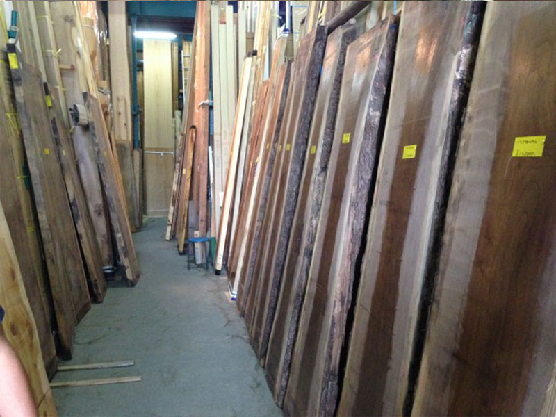 銘木選びの特徴